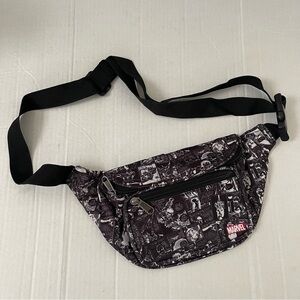 Women’s Marvel White & Black Crossbody Bag!